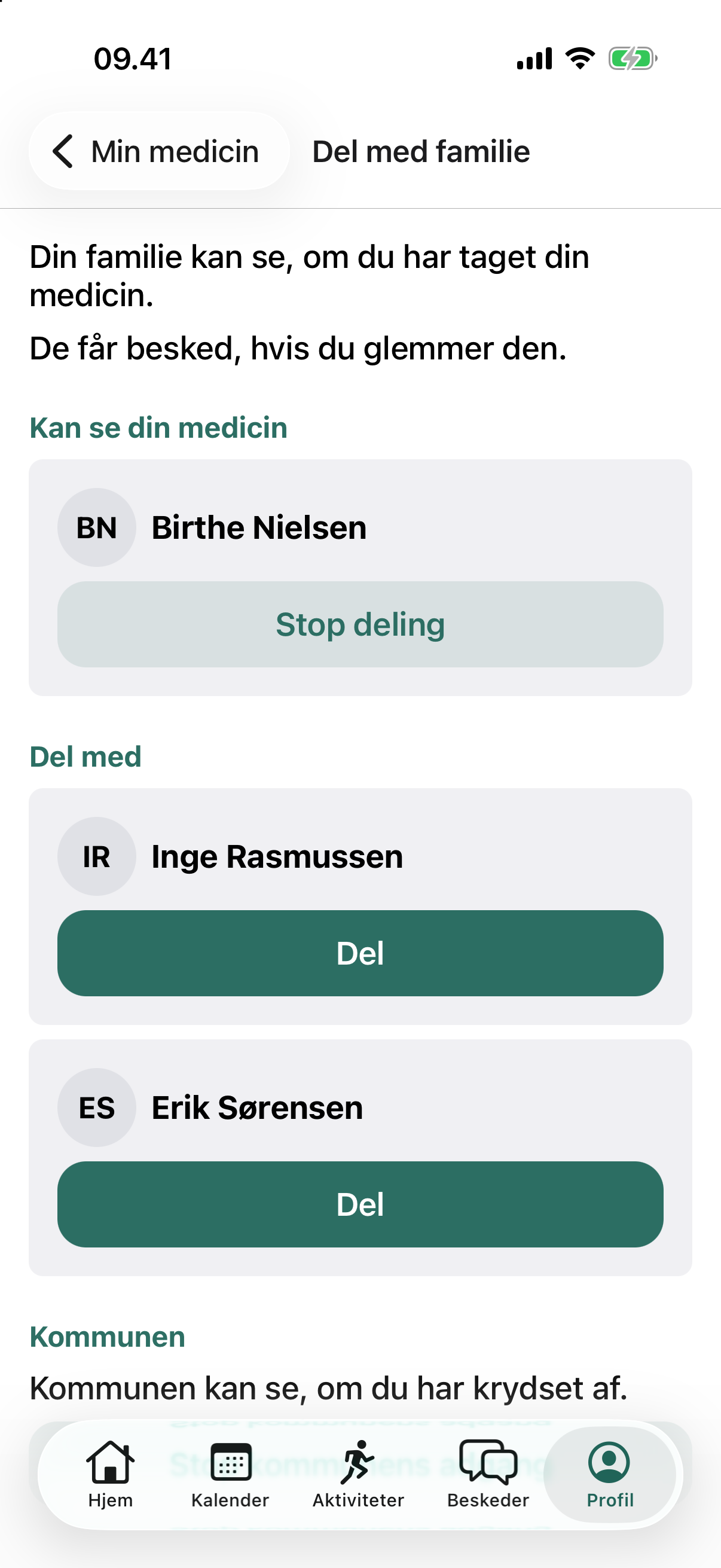 Siden Del med familie, hvor Birthe Nielsen kan se medicinen, og knappen Stop deling.